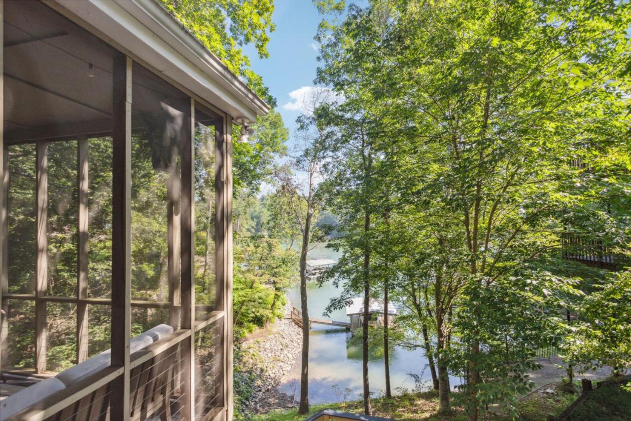 Lanier Landing - Private Dock Hot Tub Game Room ゲインズビル エクステリア 写真